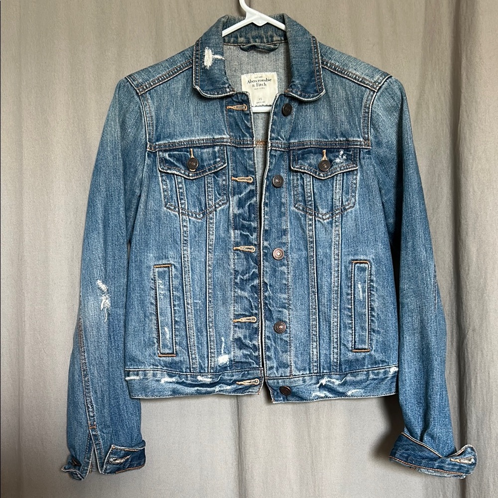 Abercrombie & Fitch Blue Jean Jacket Cropped Distressed